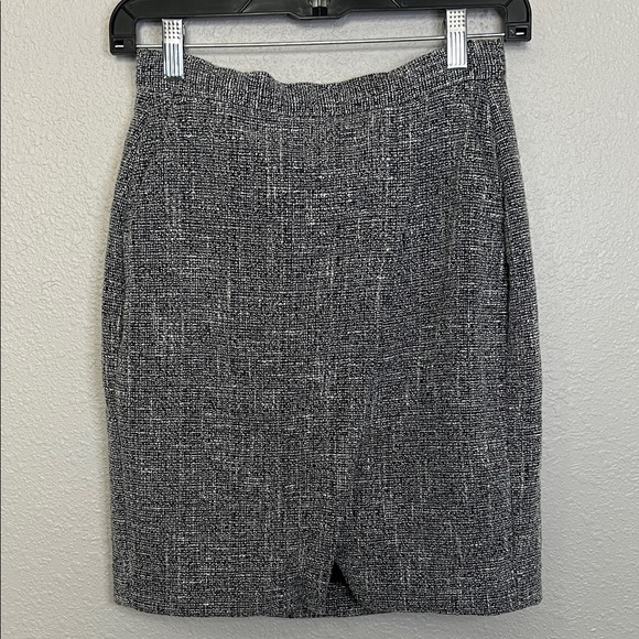 Banana Republic Tweed Tulip Hem Skirt Blue Size 0 Petite - Picture 1 of 9